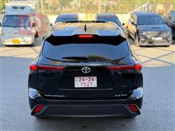 تۆیۆتا هایلاندەر